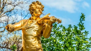Discover our Danube Waltz itinerary with Joost Ouendag